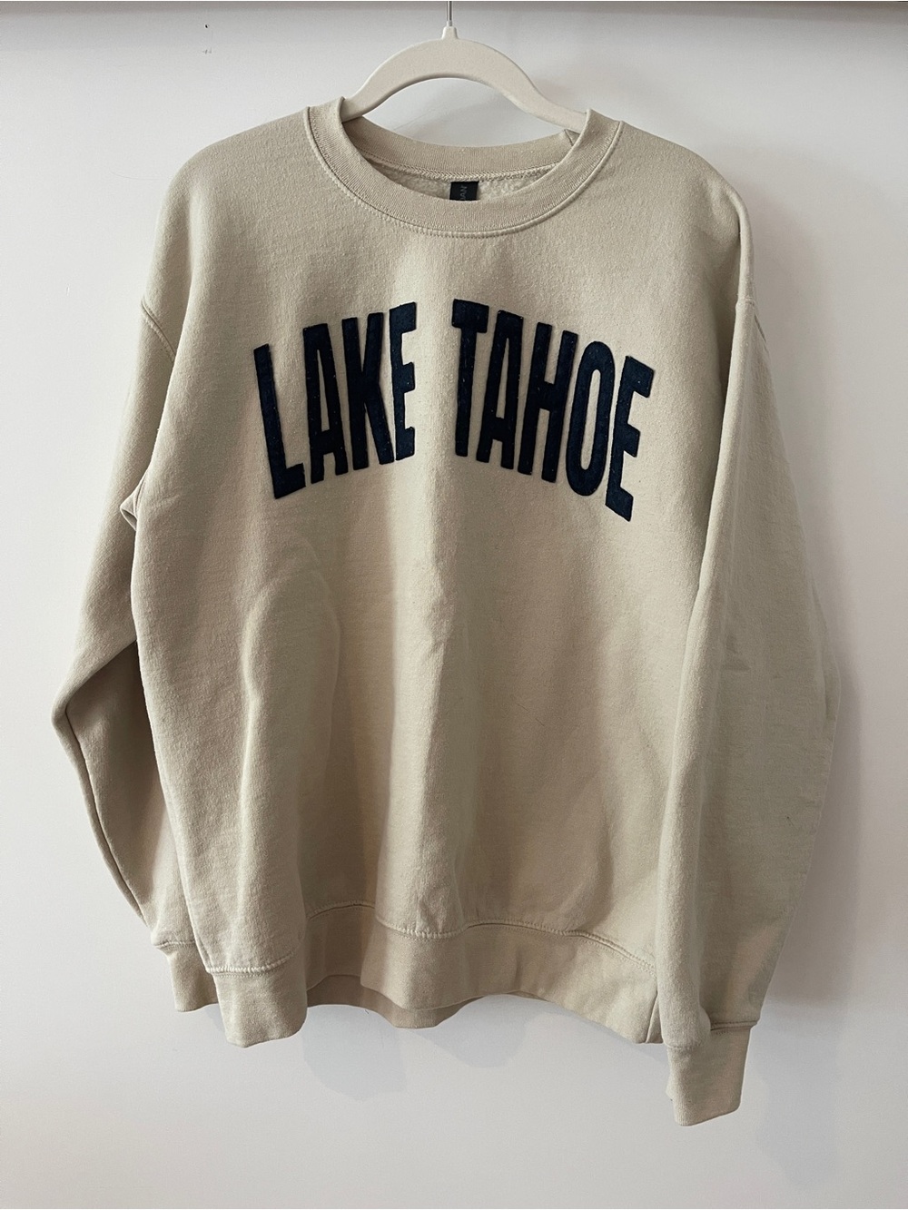 Gildan Beige Crewneck Sweatshirt with Navy 'LAKE TAHOE' Patches
